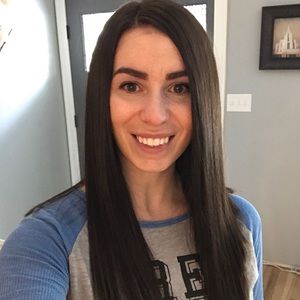 Meet your Posher, Becca